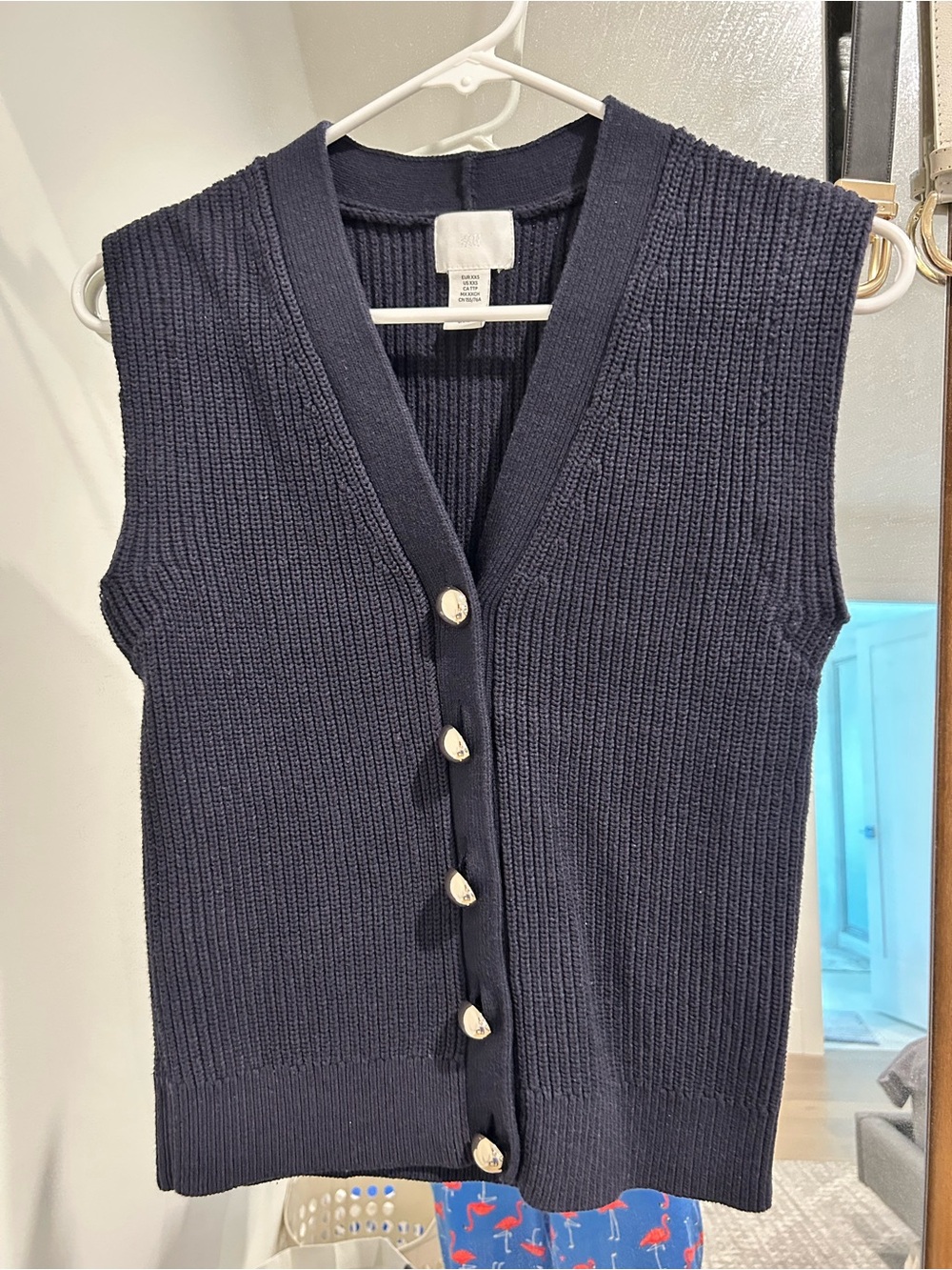 H&M sweater vest EUC XS